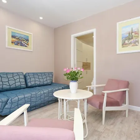 Charming Holiday House Mini Mia Zadar